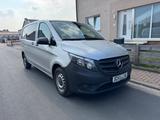 Mercedes-Benz Vito Kasten 114 CDI/BT RWD 1Hand+NAVI - silberne Mercedes-Benz Vito