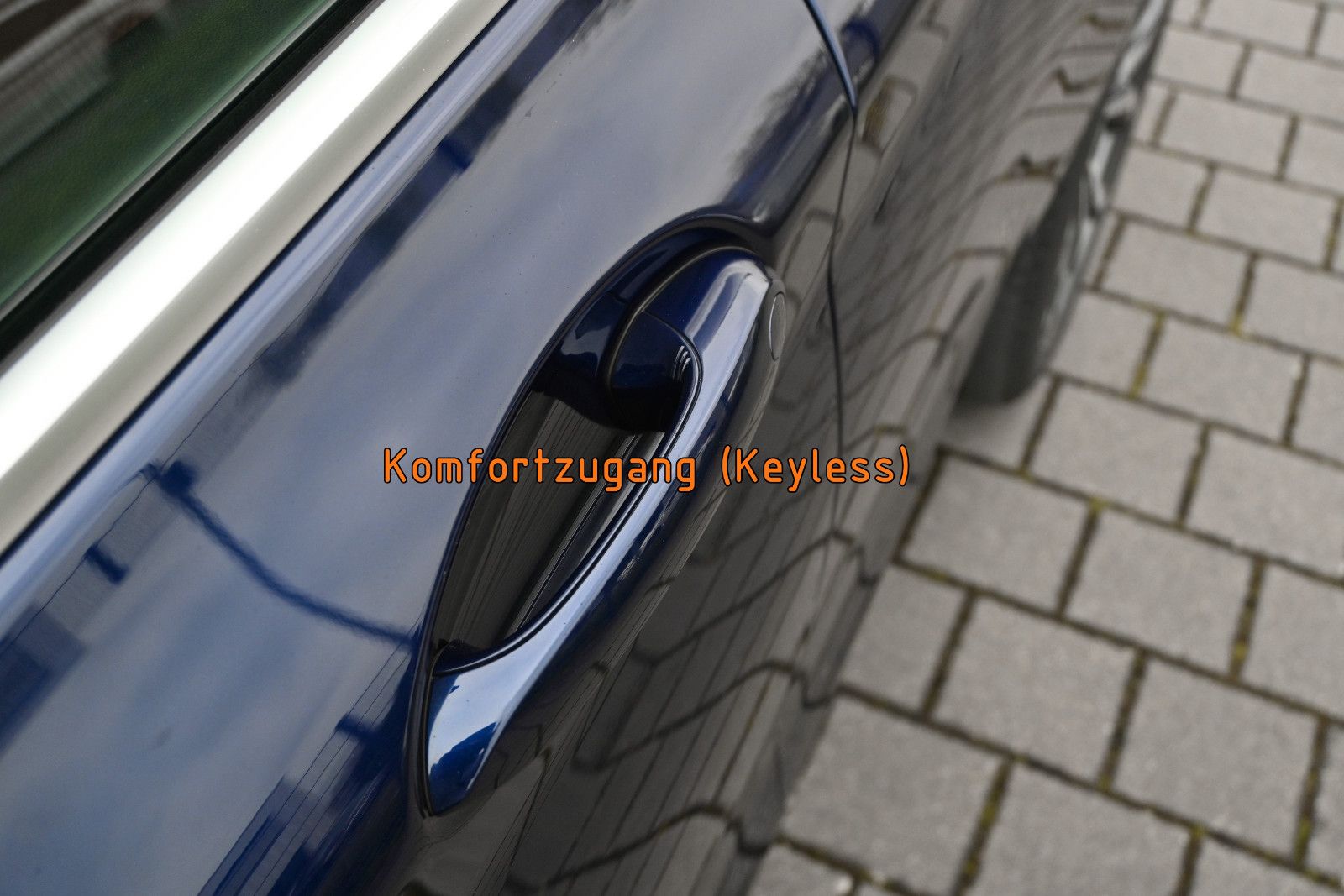 Fahrzeugabbildung BMW X4 xDr30d °UVP 92.400€°ACC°AHK°STHZG°INDIVIDUAL°