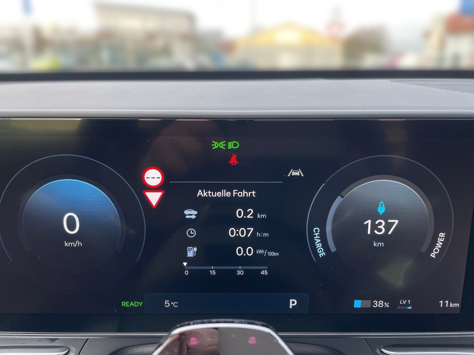 Fahrzeugabbildung Hyundai KONA Trend Elektro 65 kWh Assi Paket el.HK