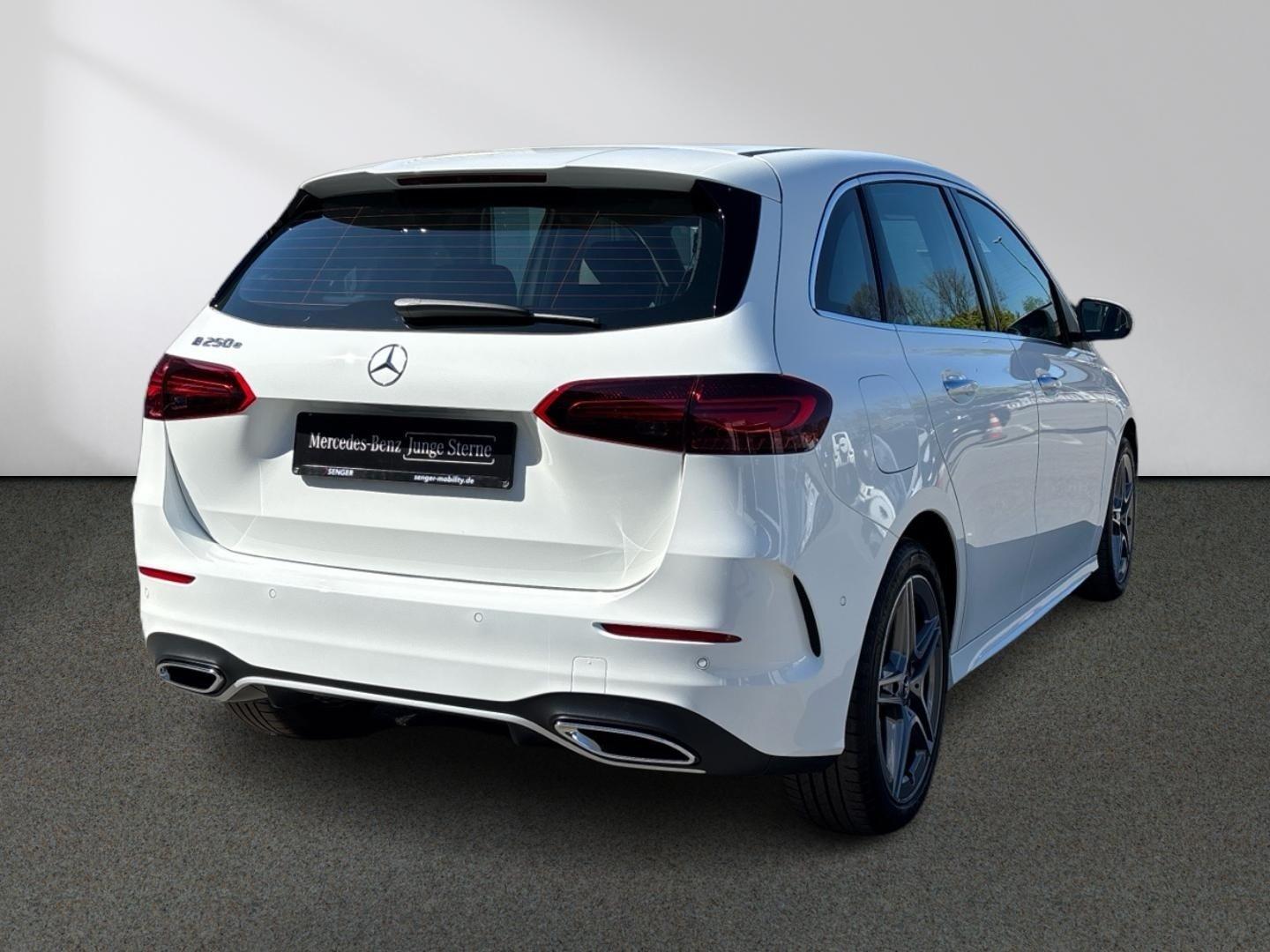 Mercedes-Benz B 250 e AMG Rückfahrkamera Ambiente MBUX LED AHK