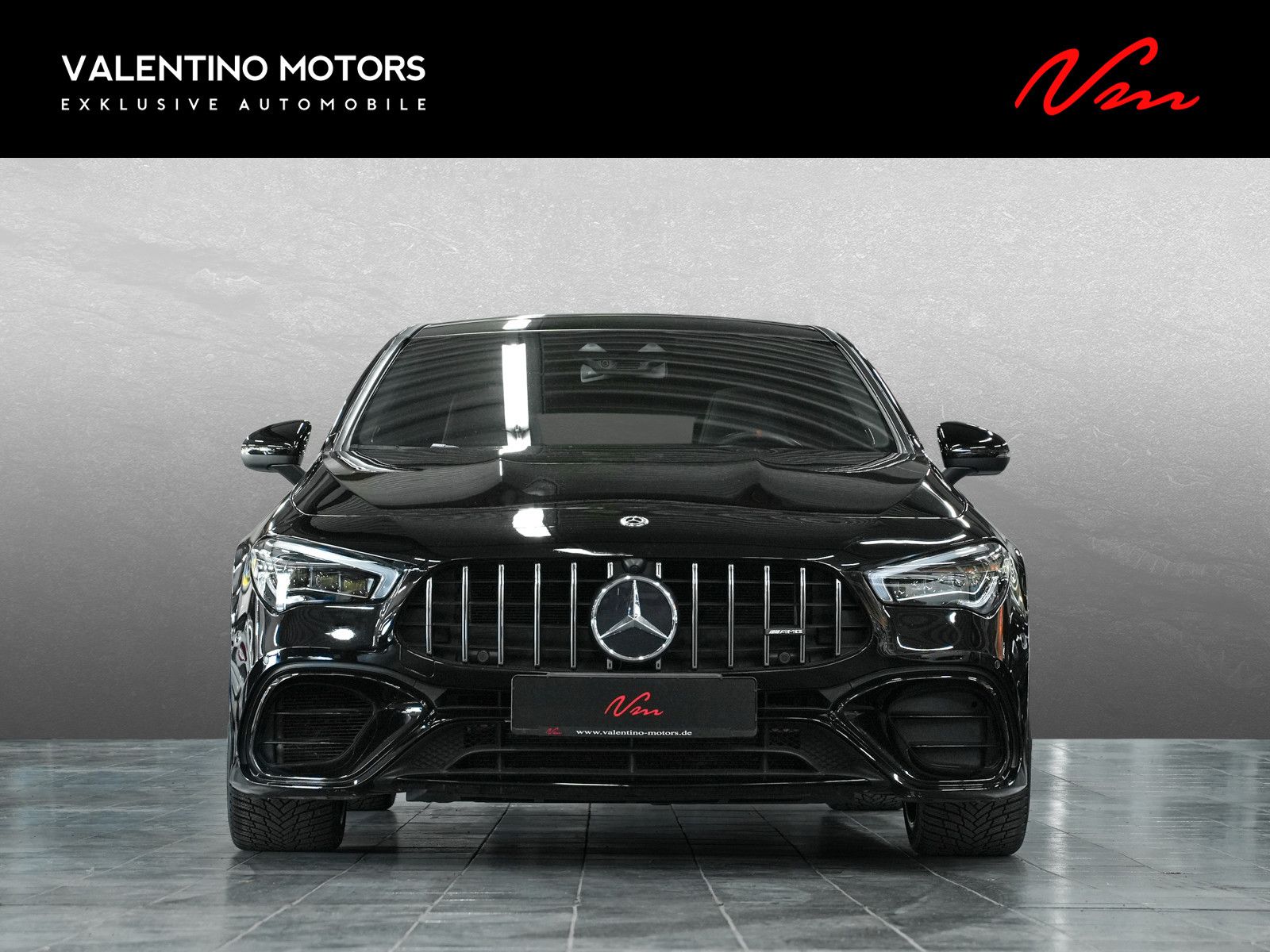 Fahrzeugabbildung Mercedes-Benz CLA 45 AMG Shooting Brake S 4Matic - Panorama