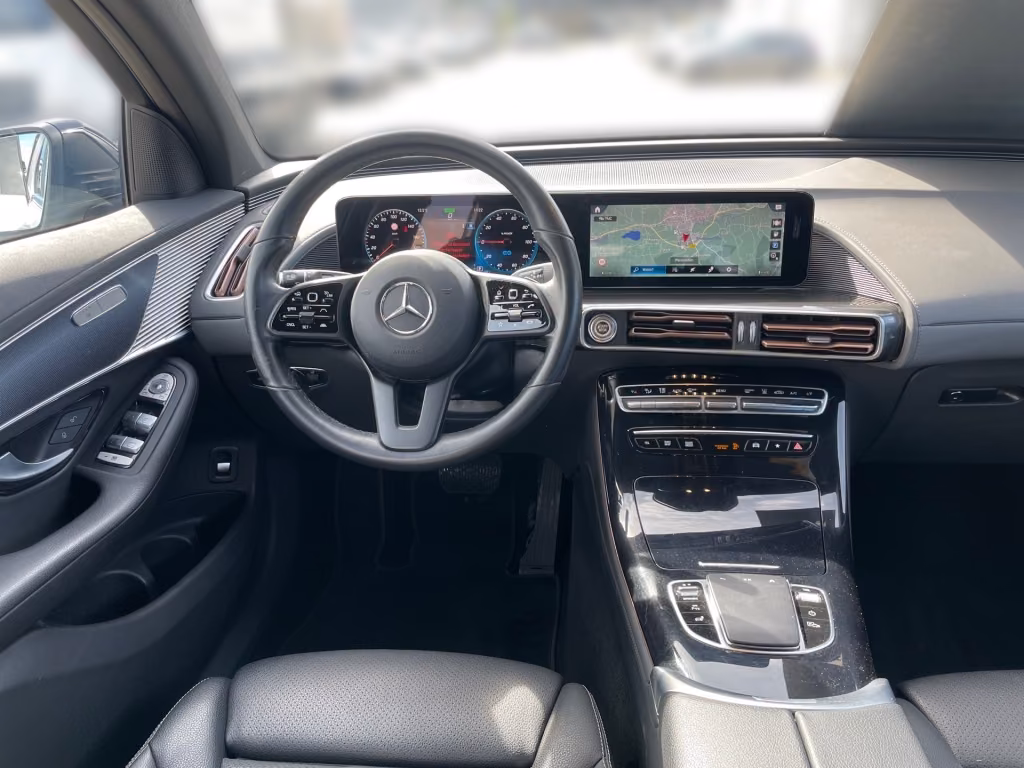 Mercedes-Benz EQC 400 4MATIC MBUX*Mbeam*AR*CarPlay*AUT*Distr
