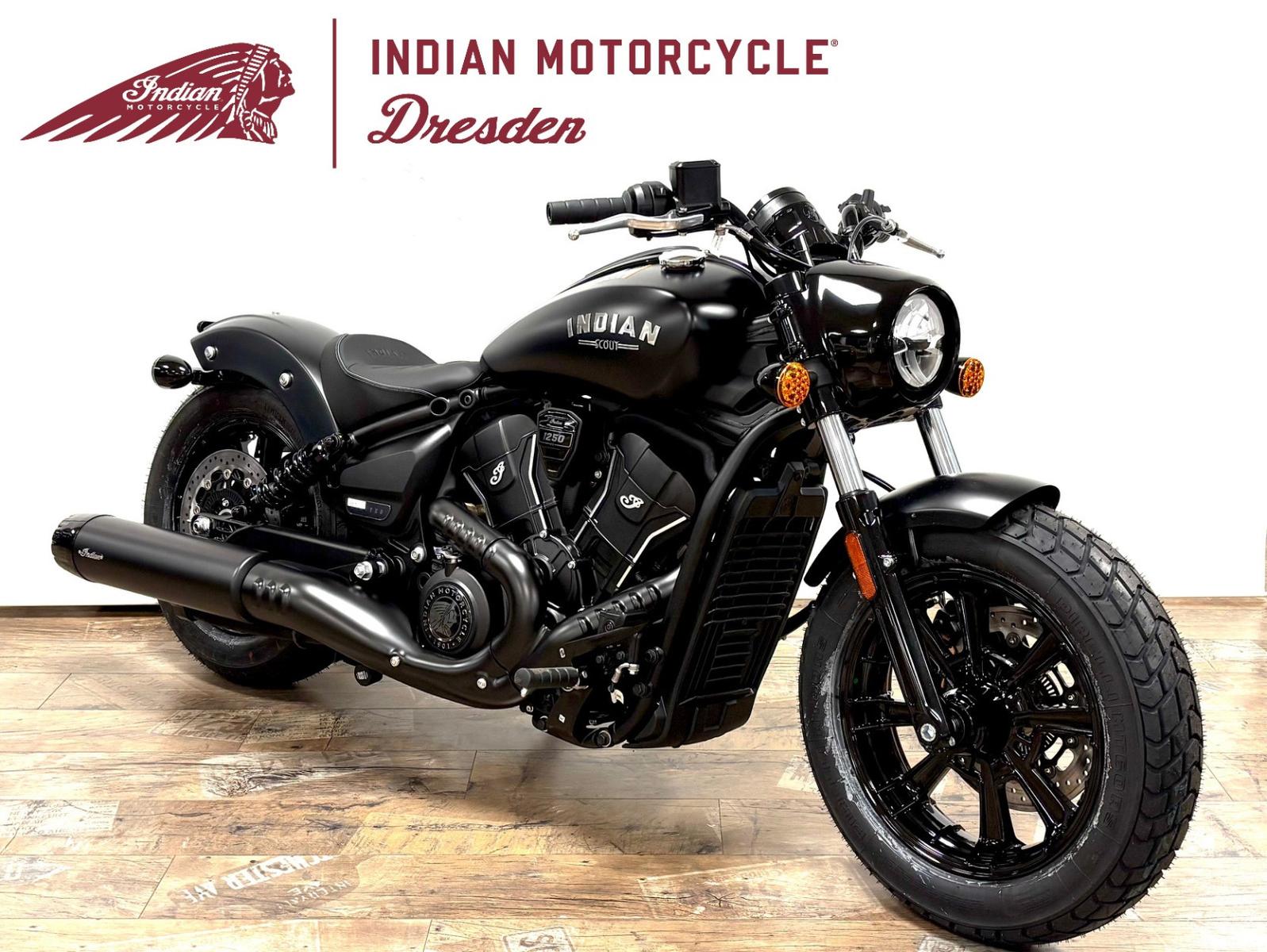 Indian Scout Bobber Limited+Tech Black Smoke