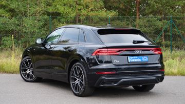 Audi Q8 - 3