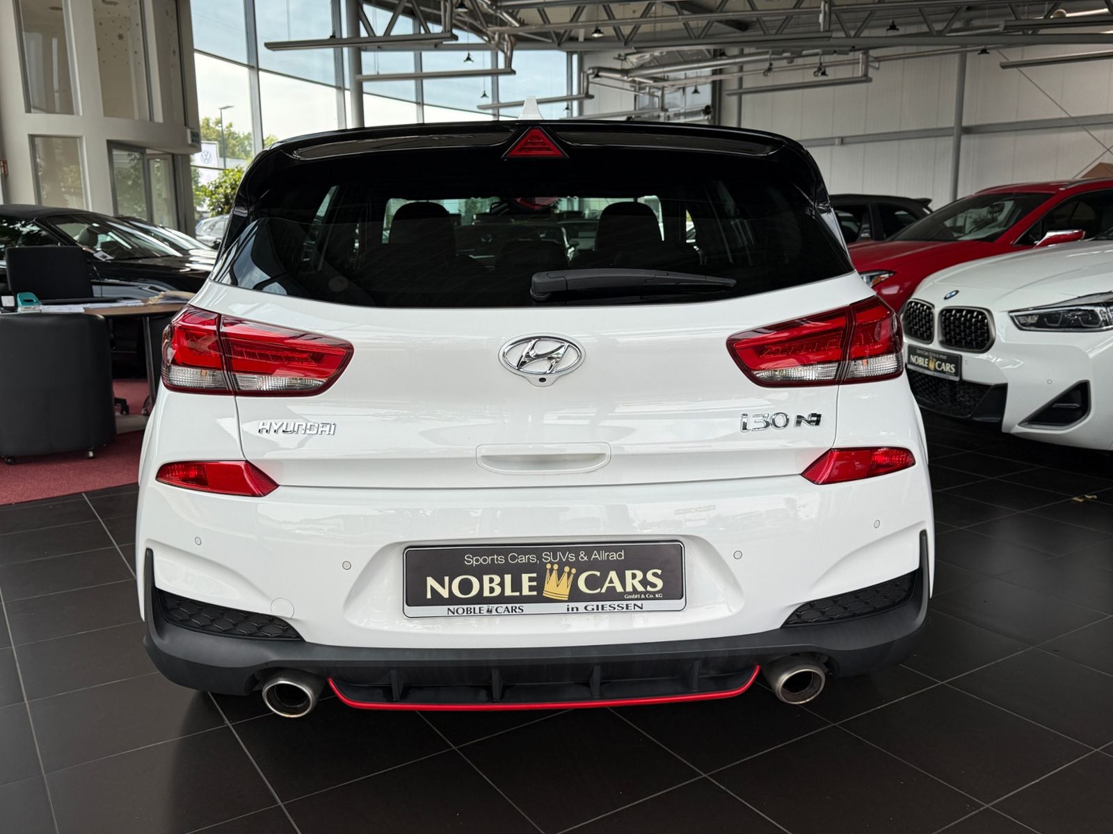 Fahrzeugabbildung Hyundai i30 N Performance KOMFORT LED NAV SHZ RFK 19"