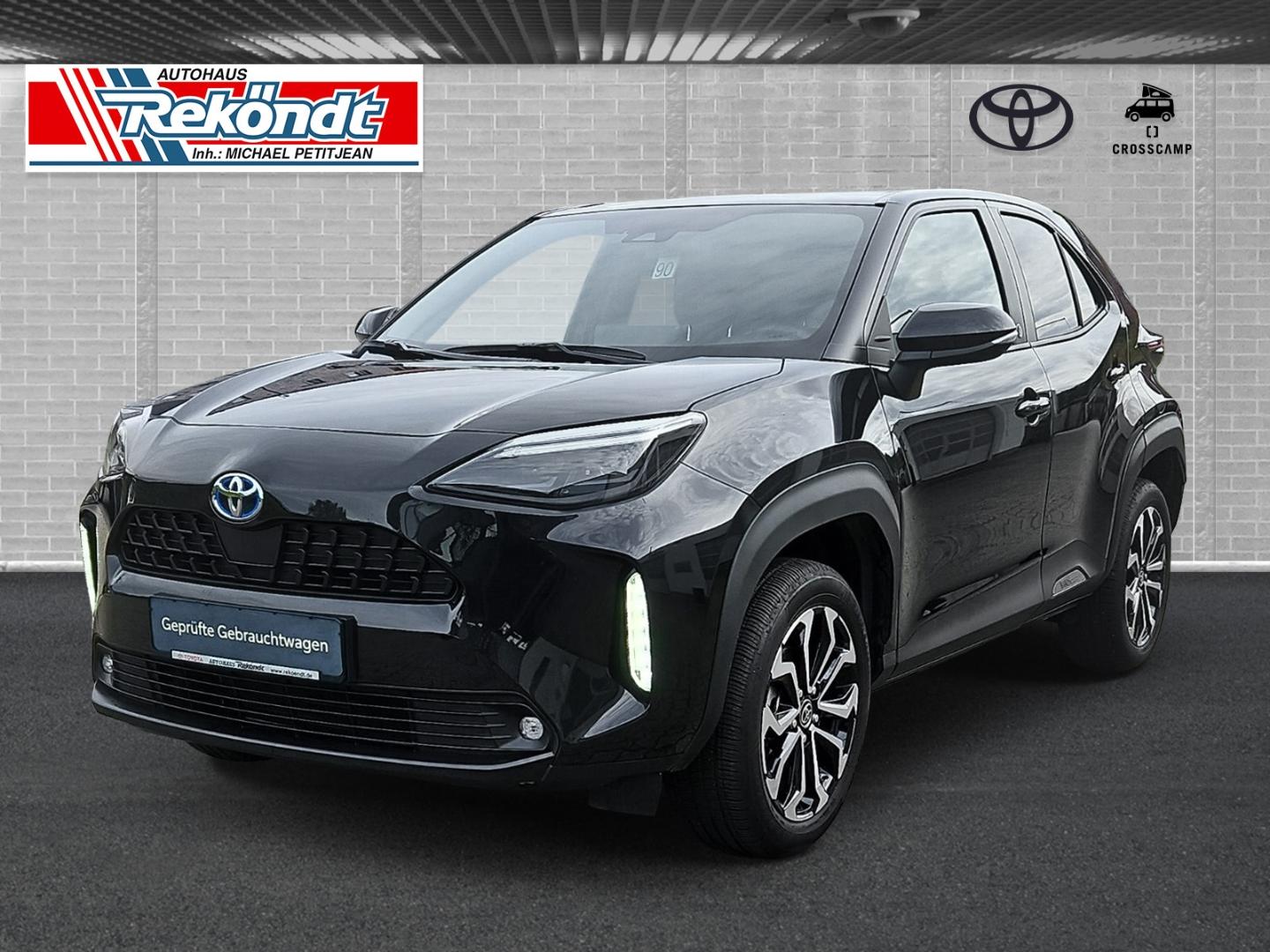 Toyota Yaris Cross Hybrid FWD Team Deutschland SHZ LHZ 