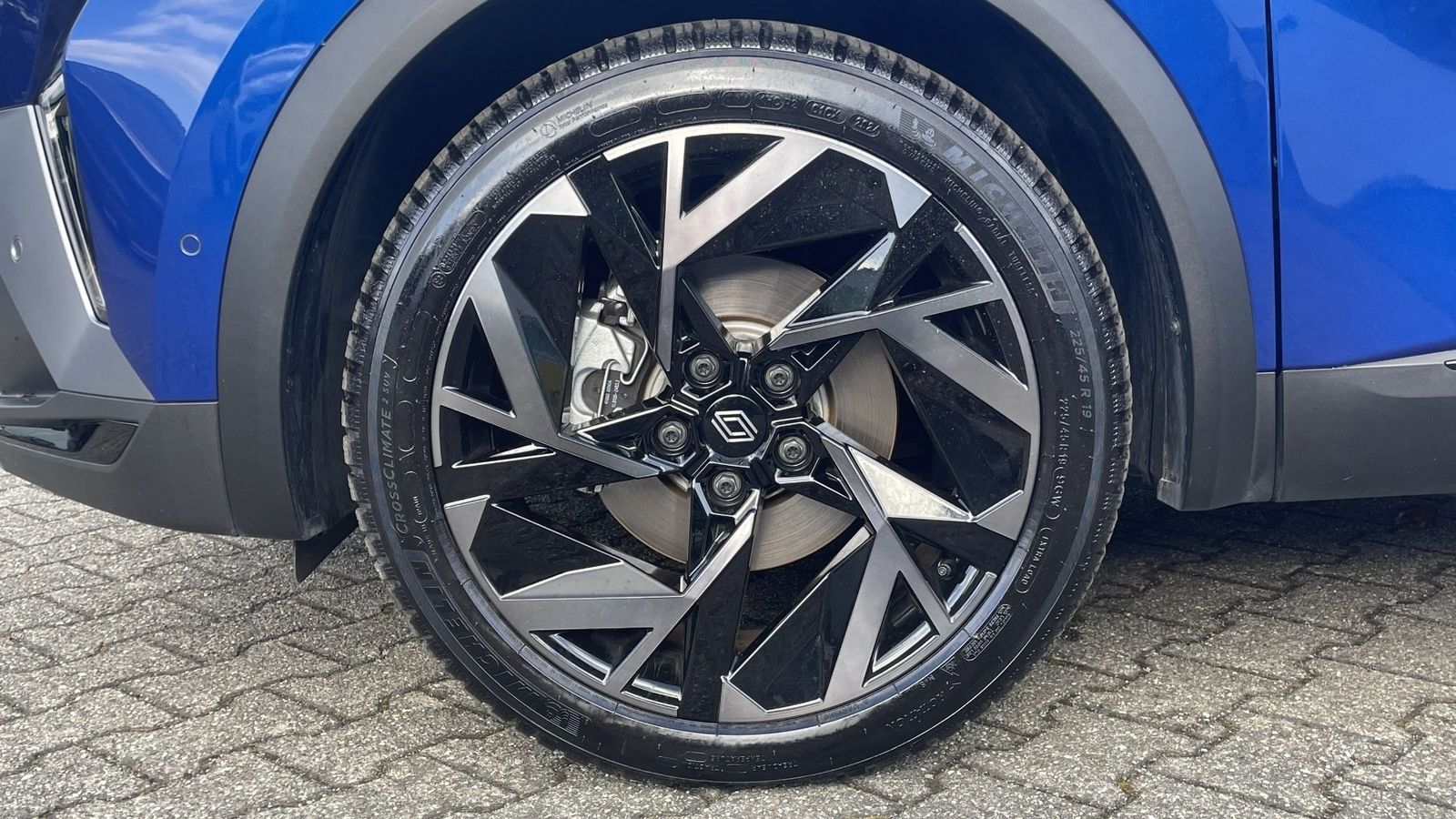 Fahrzeugabbildung Renault Captur Esprit Alpine E-TECH Fu