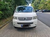 Volkswagen VW Bus T5 Caravelle - gebrauchte VW T5 Caravelle aus dem Jahr 2008