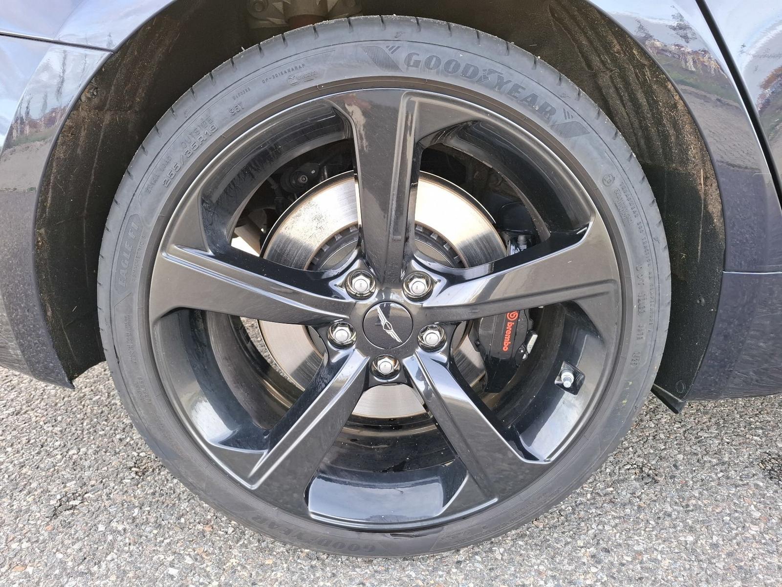 Genesis G70 GX8 Shooting Brake 2.0T AWD Sport