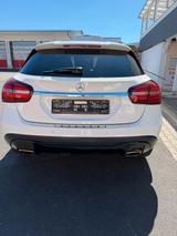 Mercedes-Benz GLA 180  Sport - Mercedes-Benz GLA 180 von privat