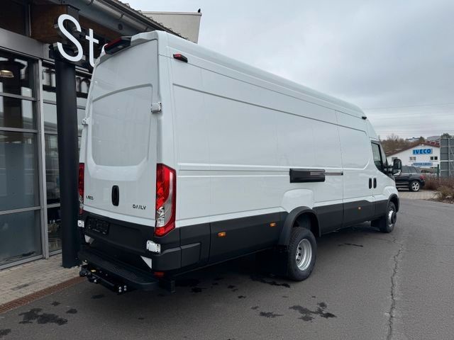 Fahrzeugabbildung Iveco Daily 70C21