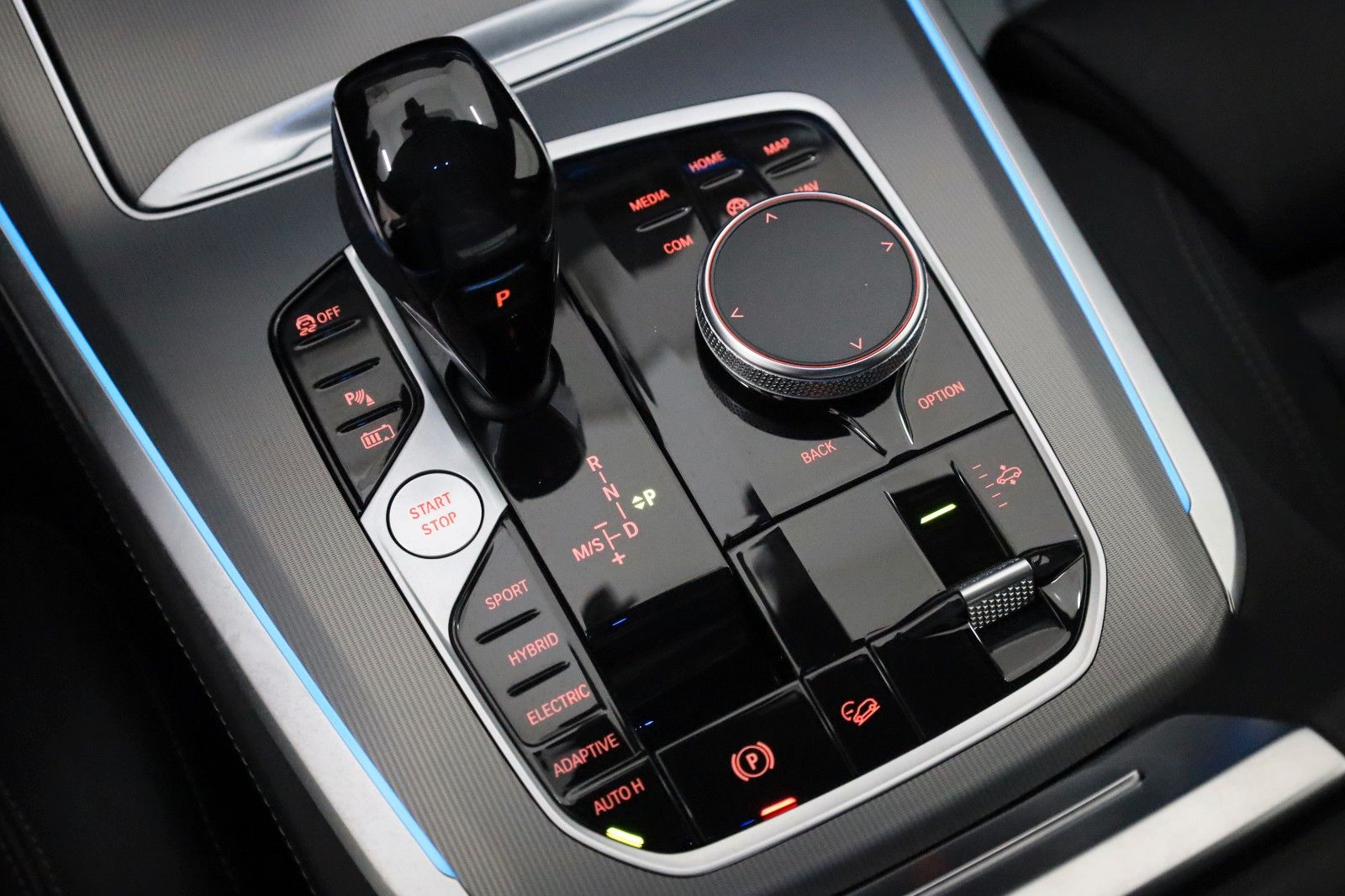 Fahrzeugabbildung BMW X5 xDrive 45 e M Sport,ACC,Memory,CarPlay,AHK el