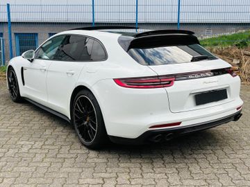 Porsche Panamera - 9