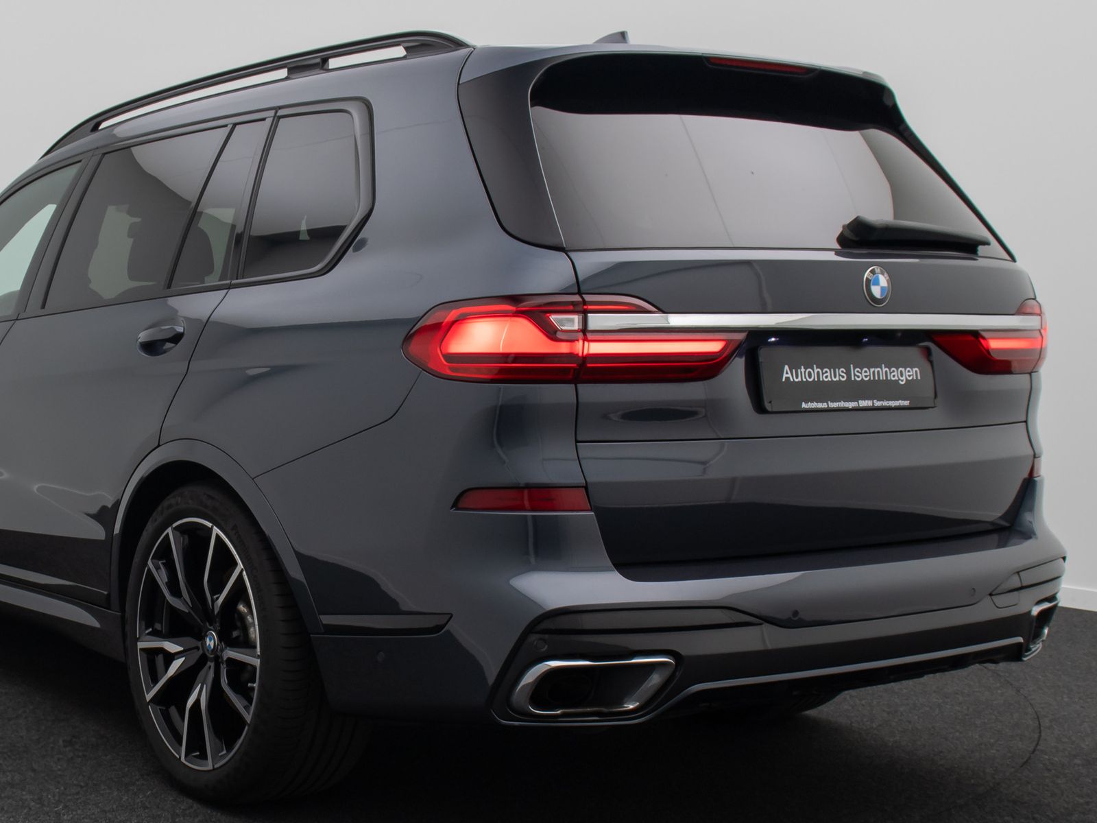 Fahrzeugabbildung BMW X7 xD40d MSport NightVis 360&deg;Laser SkyLounge 22"