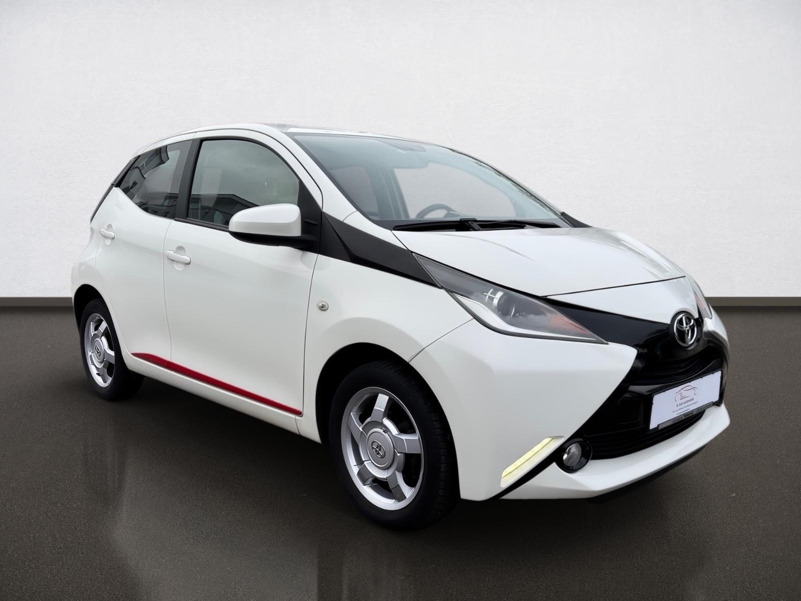 Toyota Aygo AYGO x-play touch*LMF*Kamera*