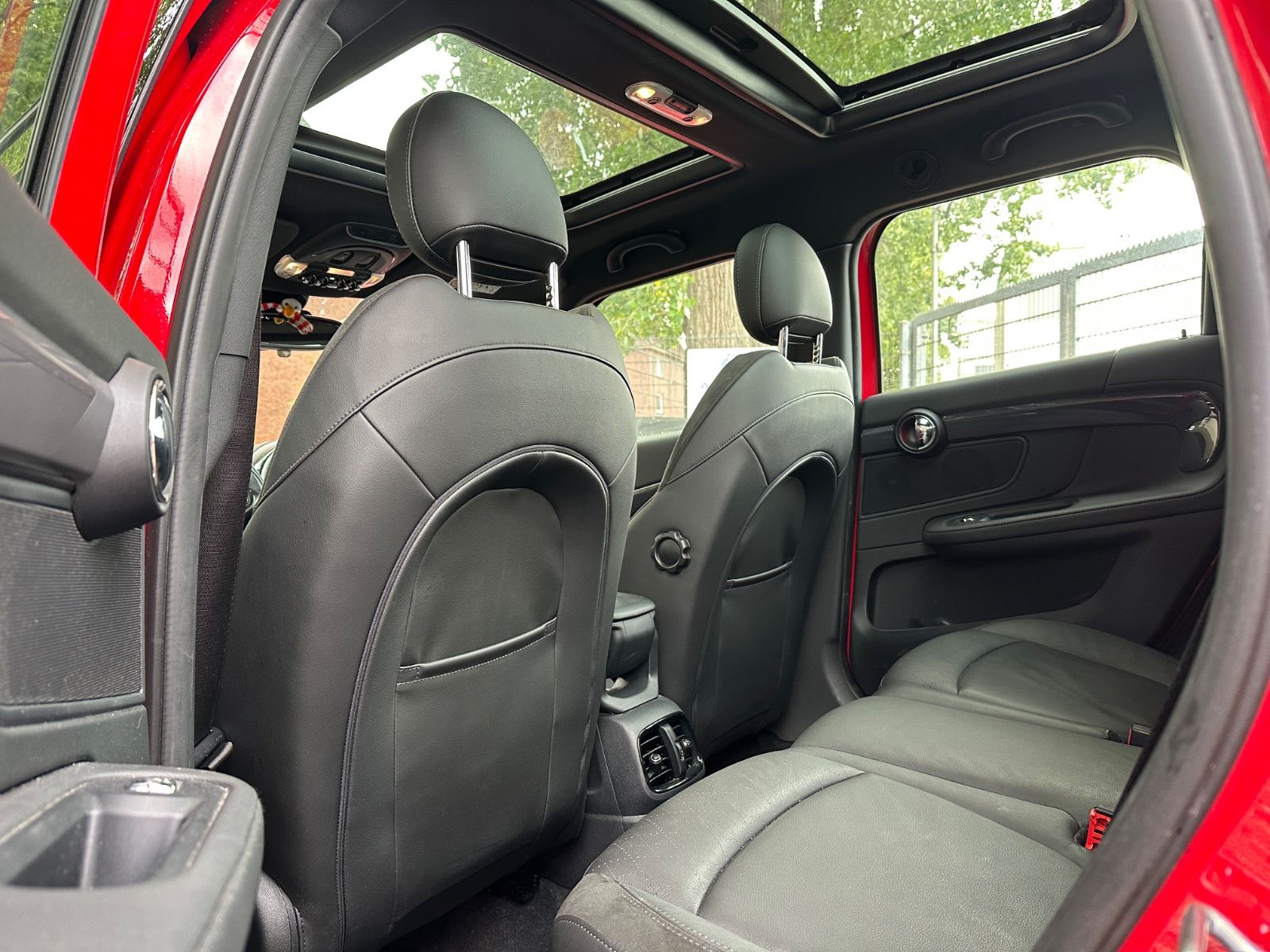 Fahrzeugabbildung MINI Cooper S Countryman H&K*PANO*LEDER*LED*AHK