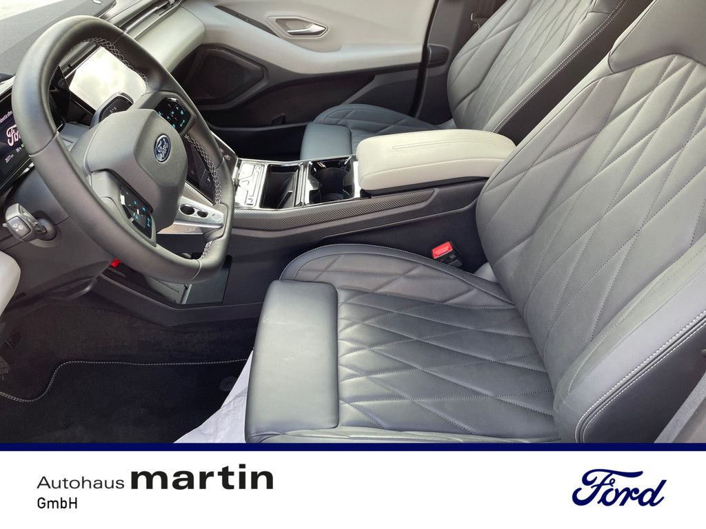 Fahrzeugabbildung Ford Capri Premium AWD Extended Range B&O MATRIX-LED