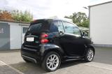 Smart ForTwo fortwo cabrio Micro Hybrid Drive Facelift - Smart Gebrauchtwagen von 2013