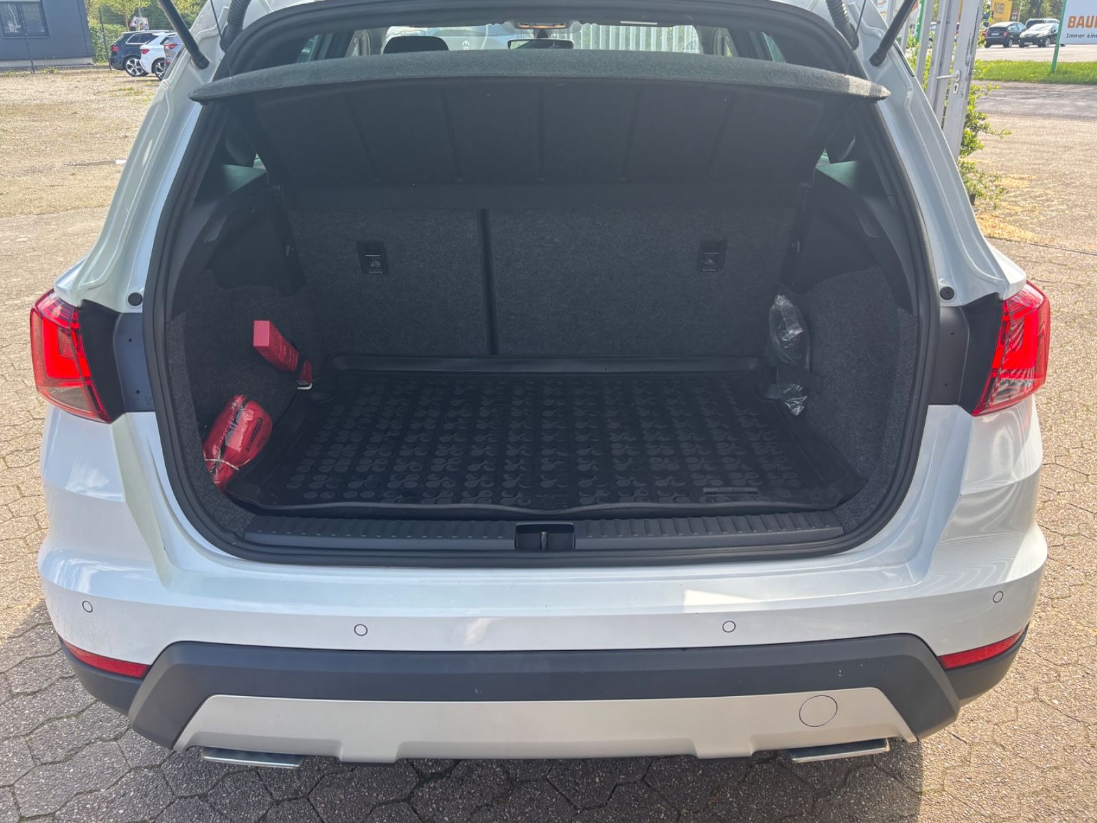 Fahrzeugabbildung SEAT Arona 1.6 TDI FR