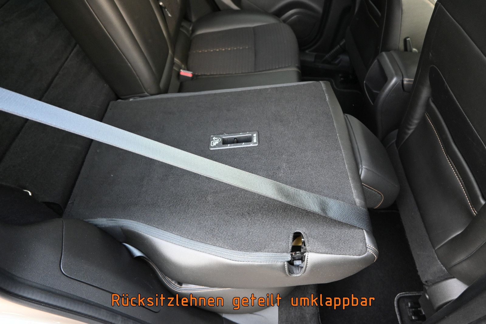 Fahrzeugabbildung Renault Kadjar ENERGY 1,2 TCe 130 XMOD °AHK°NAVI°KEYLESS