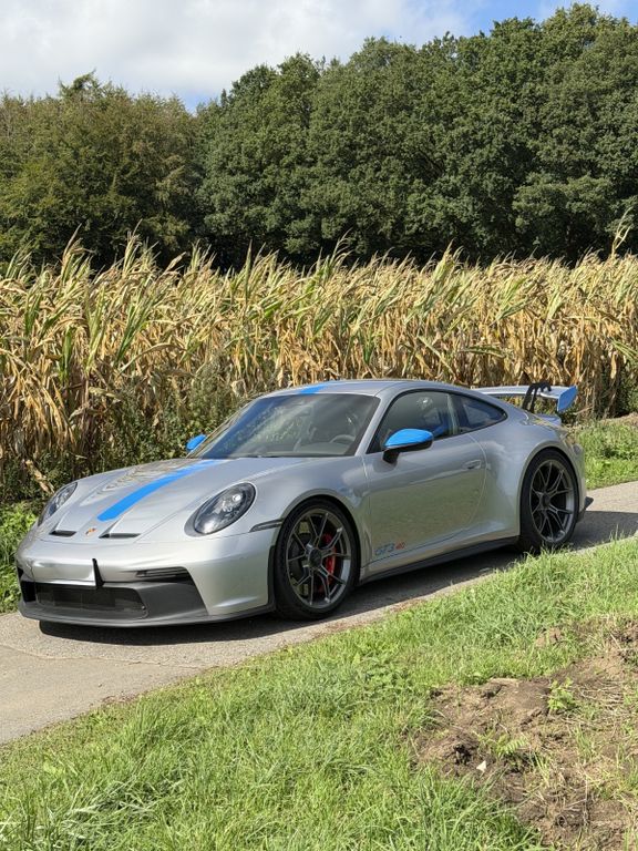 Porsche 992