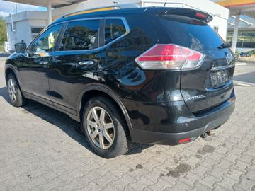 Nissan X-Trail - 8
