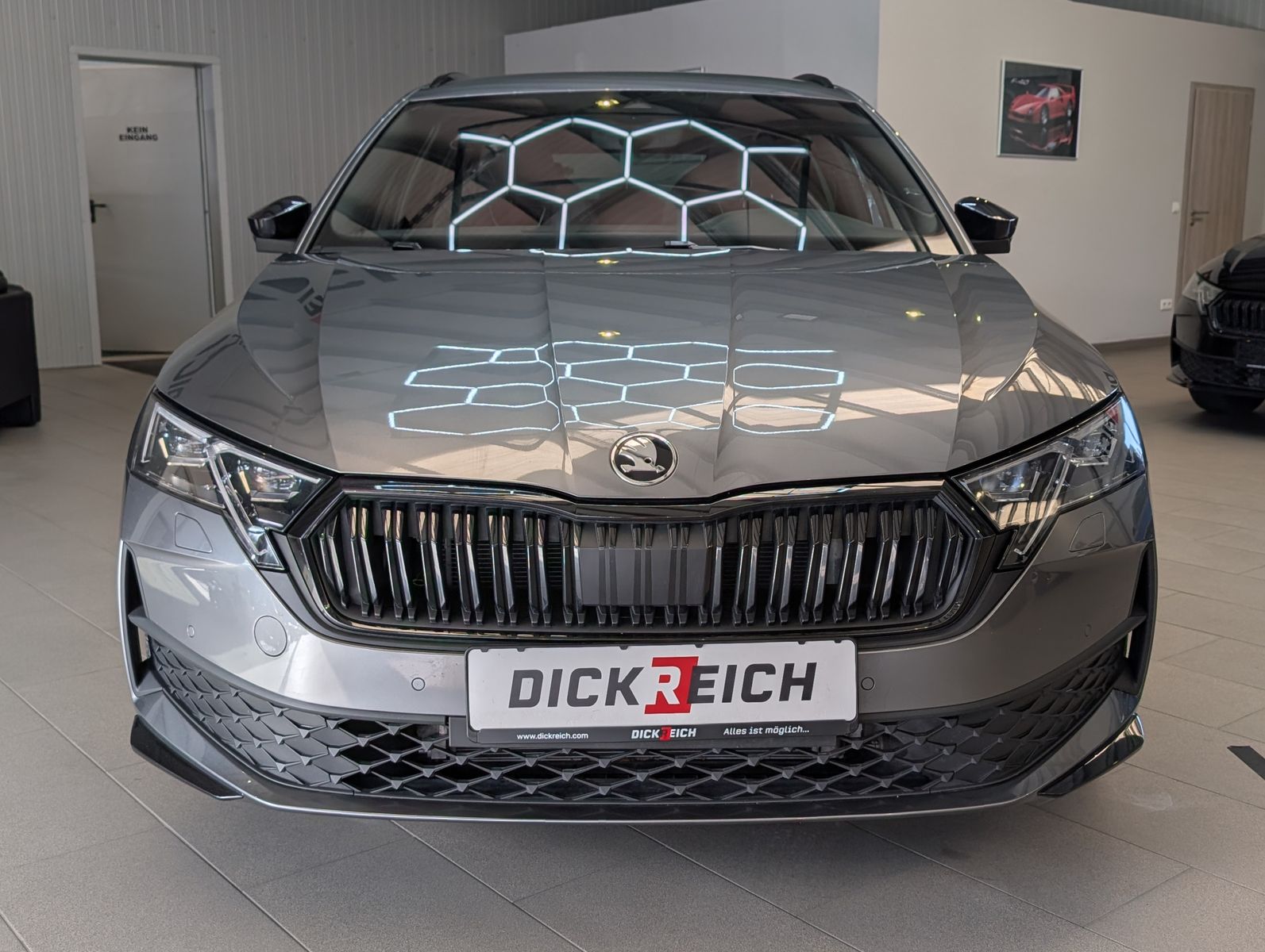 Fahrzeugabbildung SKODA Octavia 2.0 TDI Sportline Matrix Canton AHK 5J.G