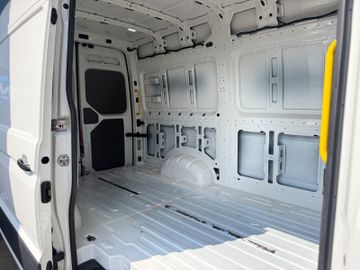Volkswagen Crafter - 8