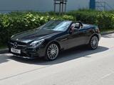Mercedes-Benz SLC 43 AMG Roadster Distronic/Airscarf/Variodach - Mercedes-Benz SLC 43 AMG mit Benzin-Antrieb
