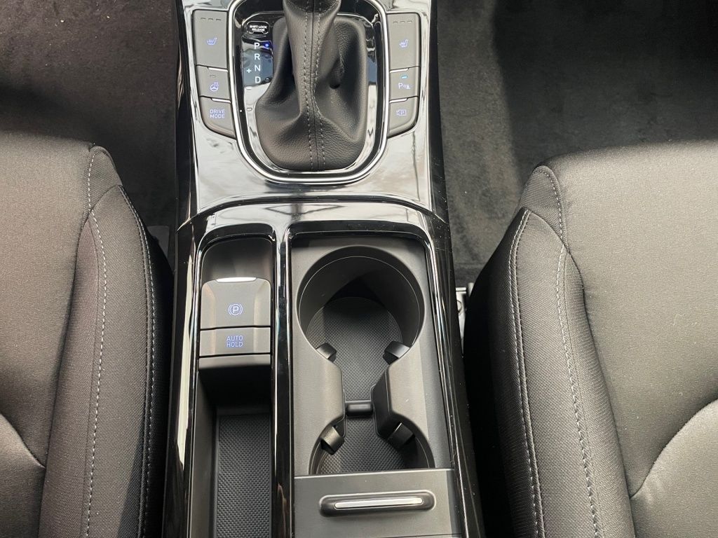 Fahrzeugabbildung Hyundai i30 FL 5-Türer (MY25) 1.5 T-GDI (140 PS) 48V 7-D