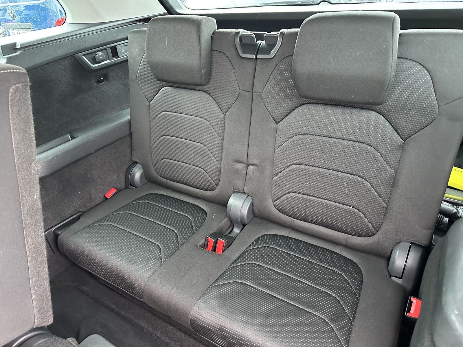Fahrzeugabbildung SKODA Kodiaq 2.0 TDI DSG 4x4 7-Sitzer Tour NAV+LED+AHK