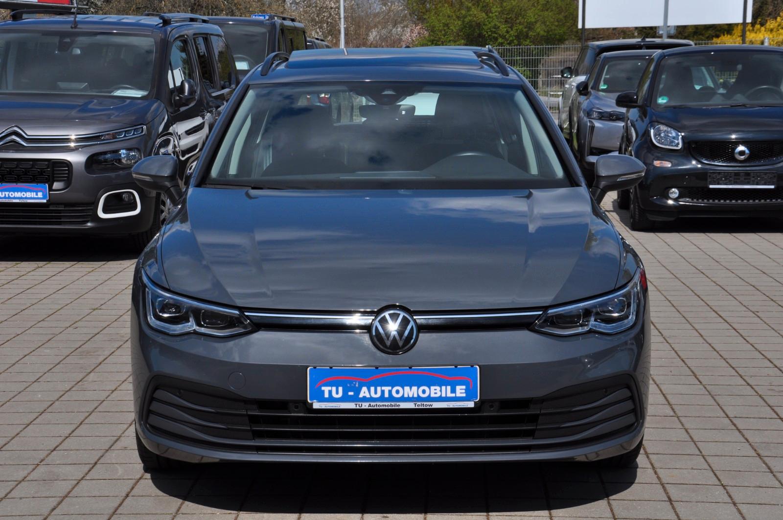 Volkswagen Golf Variant 2.0 TDI DSG Life AHK-PANO-ACC-LED