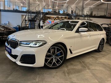 BMW 540d  Touring xDrive M Sport *1.HAND*LED*KAM*AHK