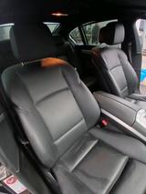 BMW750I xDrive - BMW 750 aus 2010: 750i