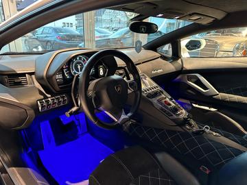 صورة مصغرة 11 لـ 2011 Lamborghini AVENTADOR