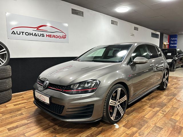 Volkswagen Golf VII Lim. GTI BMT/ R 32 Felgen 68500 KM!