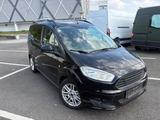 Ford Tourneo Courier Titanium - gebrauchte Ford Tourneo Courier aus dem Jahr 2017