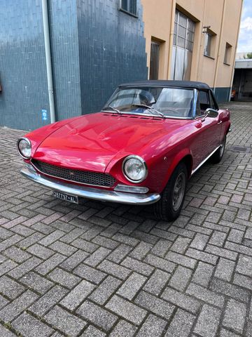 Fiat 124 Spider Sport