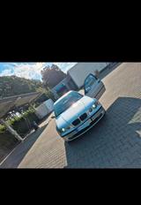BMW E46 316i - BMW 316 aus 2001: 316i