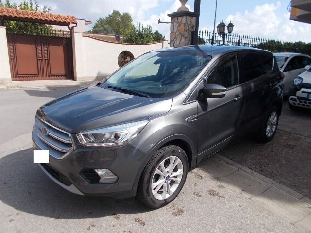 Ford Kuga 1.5 TDCI 120 CV S&S 2WD Powershift Edi