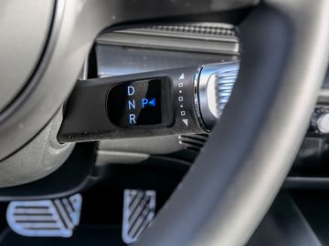Hyundai Ioniq 6 Uniq Elektro 4WD Digitales Cockpit Navi