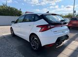 Hyundai i20 Intro Edition Mild-Hybrid Sport Lenkrad - mit Hybrid-Antrieb: Mild