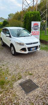 Ford Kuga 2.0 TDCI 120 CV Titanium Euro 6 - Ford Kuga mit Diesel-Antrieb: 1.6