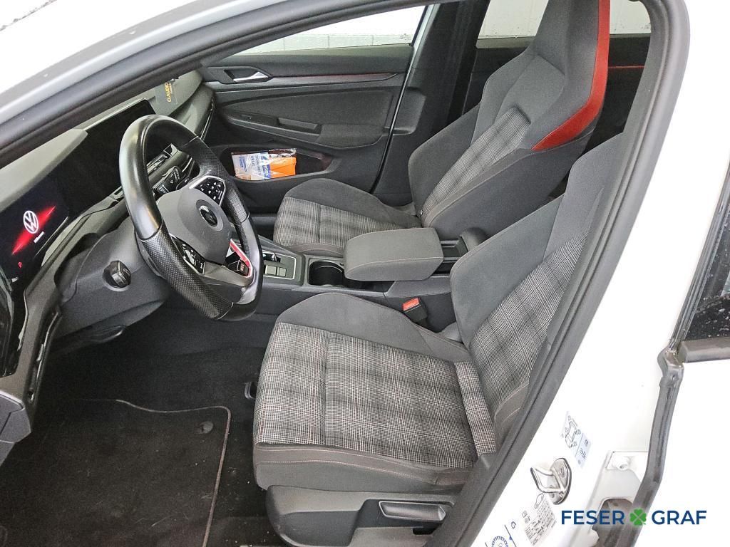 Volkswagen Golf - Bild 9