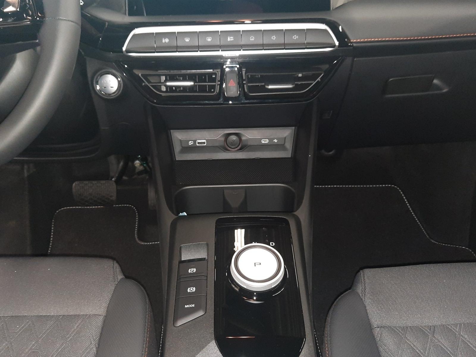 MG MG3 3 Luxury 1.5 Hybrid+ Aut. LED ACC RFK, миниатюра 14