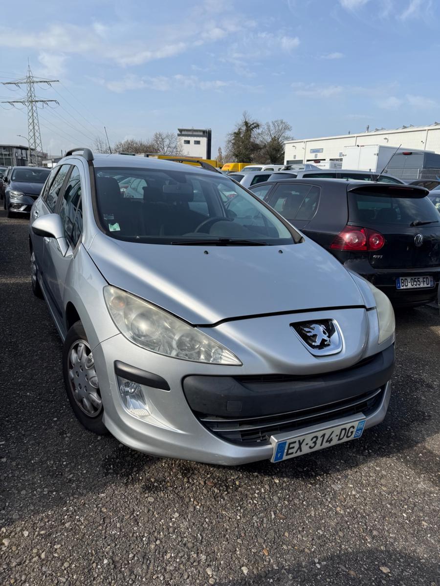 Peugeot 308 2012 — photo 6