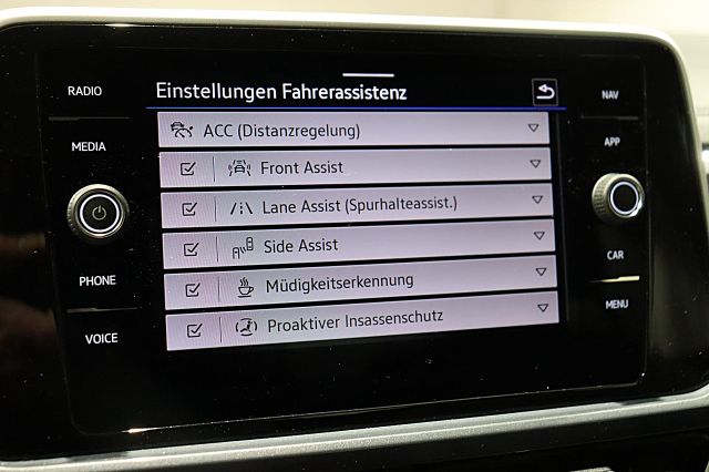 T-Roc Style 1.0 TSI ACC LED PDC TEMPOMAT 17Zoll 