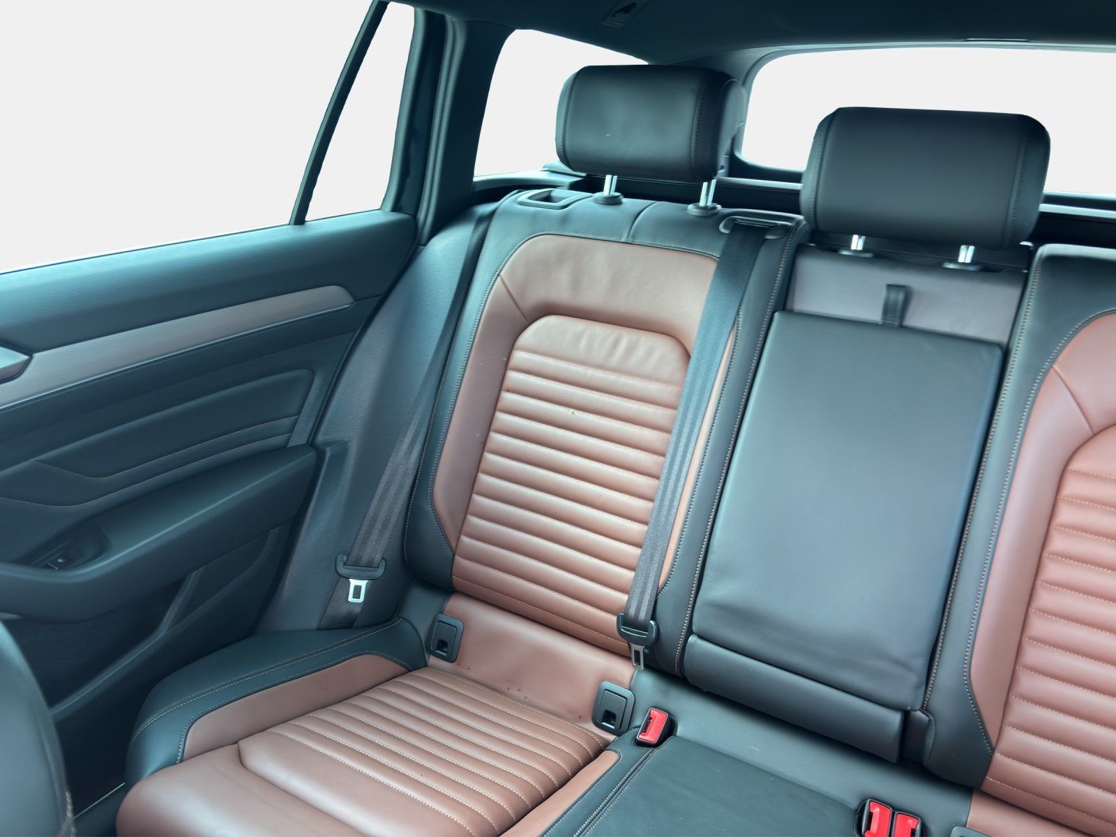 Volkswagen Passat Variant - Bild 11
