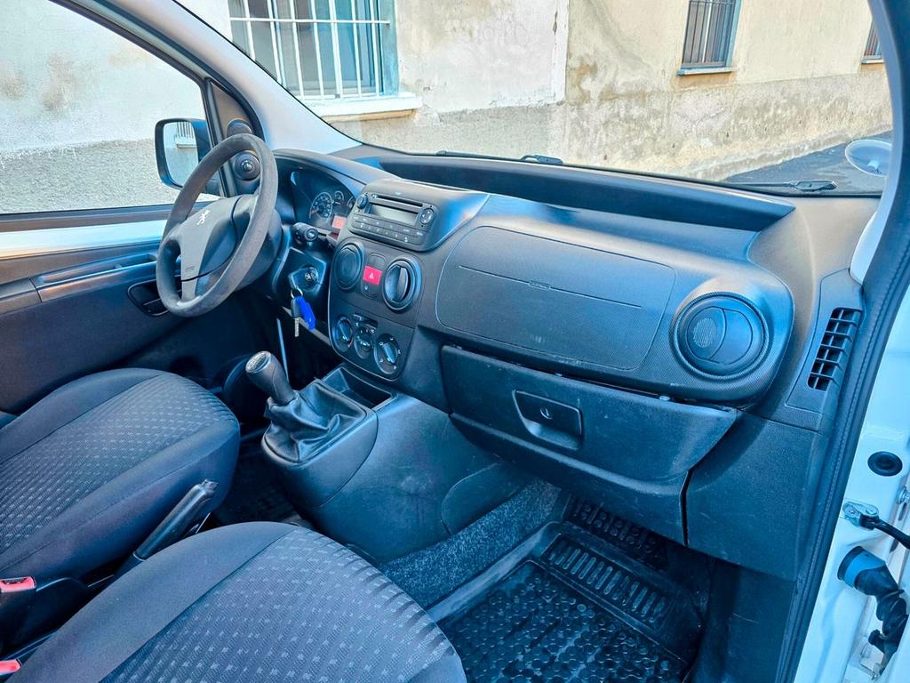 Peugeot Bipper Tepee