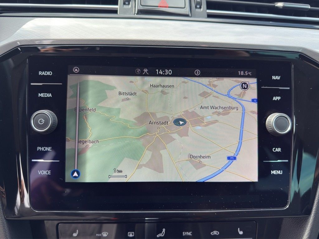 Volkswagen Passat Variant - Bild 14